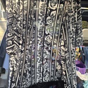 Floral Black and White Women's Top